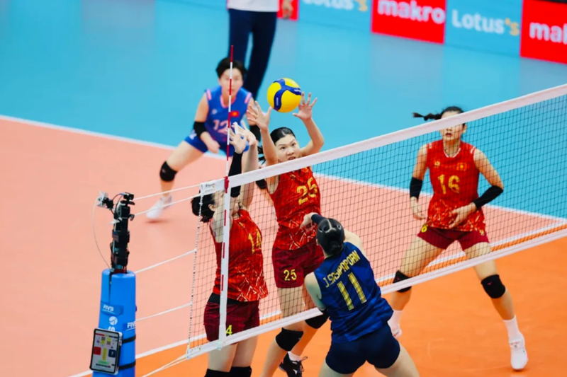 Sức hút của bóng chuyền nữ VN đến từ lối chơi giàu cảm xúc, tinh thần chiến đấu và sự tiến bộ của các vận động viên. 
