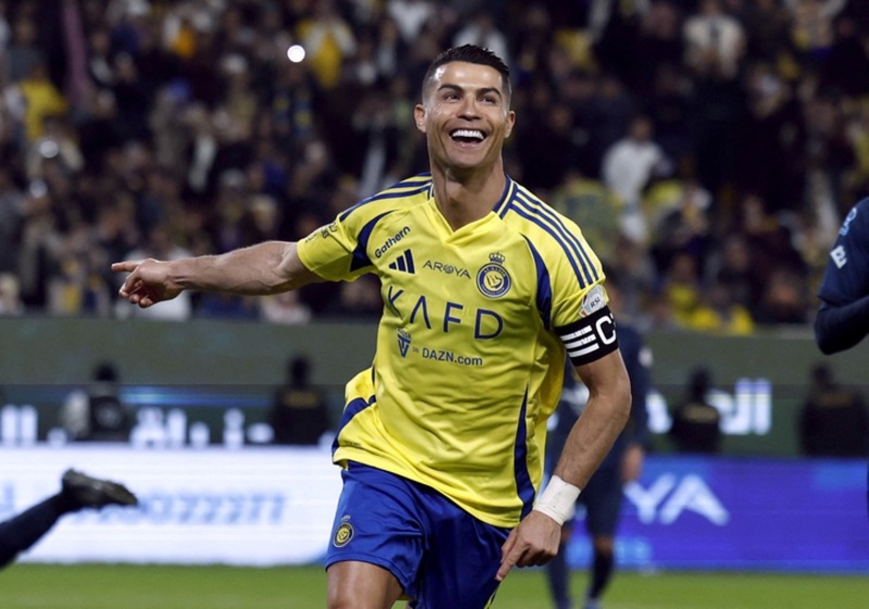 Cơ hội chạm mốc 1.000 bàn của Ronaldo phụ thuộc vào số trận ra sân, thể trạng và phong độ ở Al Nassr lẫn đội tuyển Bồ Đào Nha. 