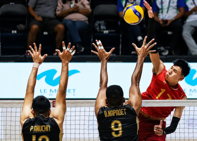 Việt Nam vượt qua Thái Lan 3-2 trong trận chung kết nghẹt thở để bước lên ngôi vô địch SEA V Cup 2026.