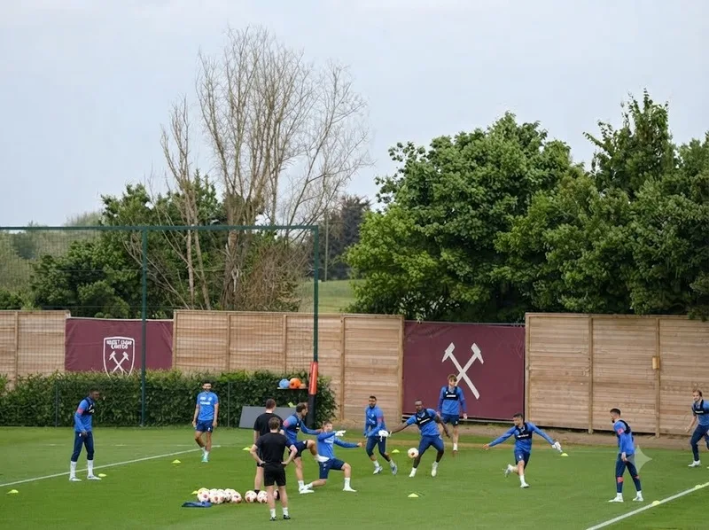 Academy of Football là niềm tự hào giúp West Ham sản sinh nhiều tài năng cho bóng đá Anh.