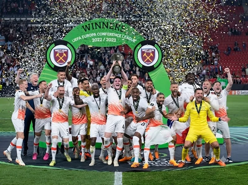 Câu lạc bộ bóng đá West Ham United: Dấu ấn của Búa tạ London